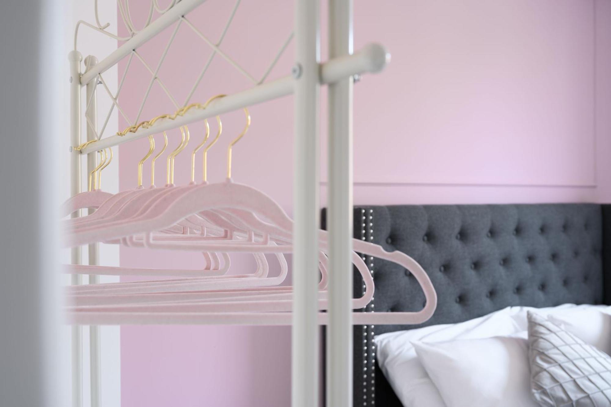 Casa Vacanze Maddalena - Palazzetto Sul Lago - Diamante Rosa Marta Bagian luar foto